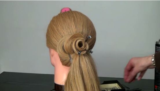 Видео прически - Вечерняя прическа: Роза. Цветок из волос. Hair made rose 