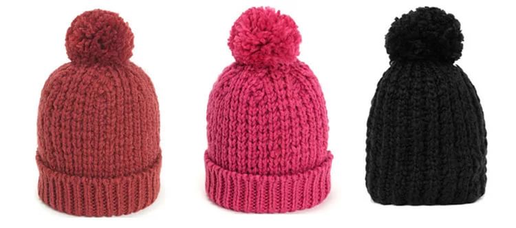 Какими преимуществами обладают вязаные зимние шапки?